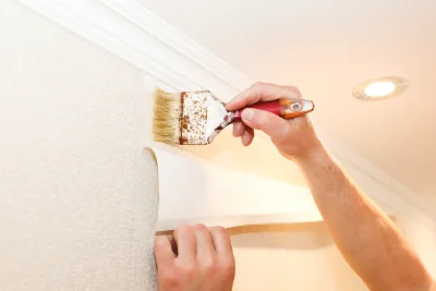 Pose de papier peint à Jézeau — revêtements muraux et toiles de verre